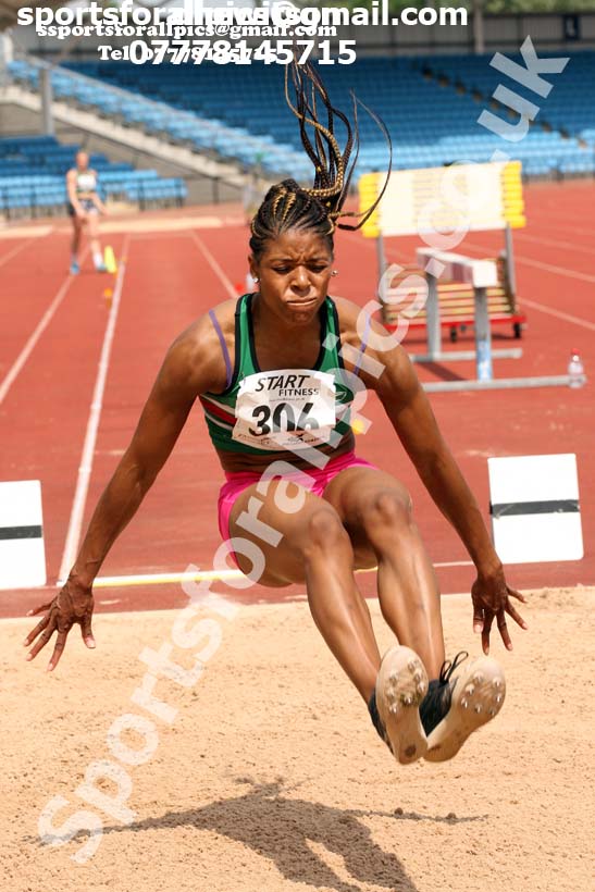 Senior womens long jump, Northern Senior and Under-20s Champs., Sports City, Manchester. Photo: David T. Hewitson/Sports for All Pics
